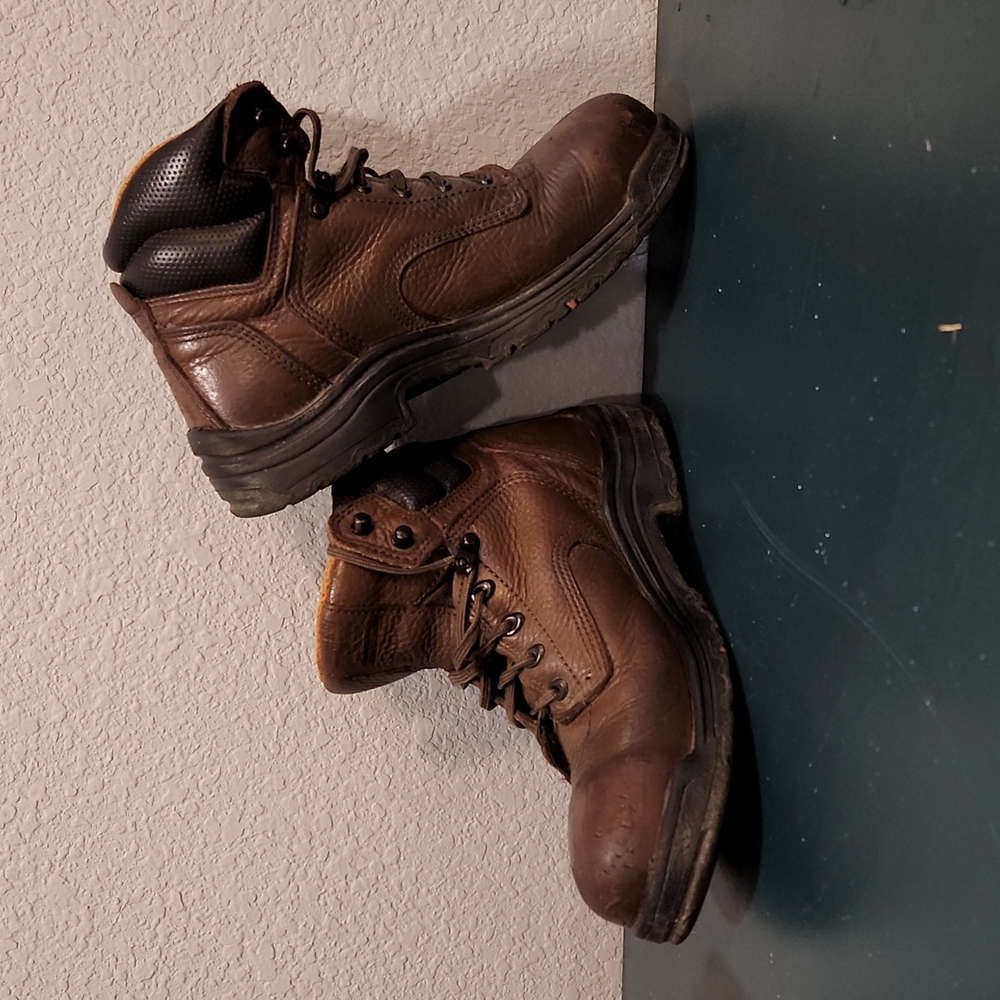 Timberland PRO Men's Titan 6" Safety-Toe Work Boot size 8.5w